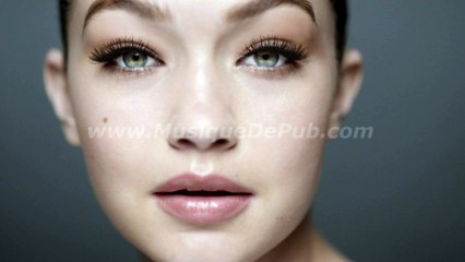pub Mascara Push Up Drama Maybelline New York 2016 [HQ]
