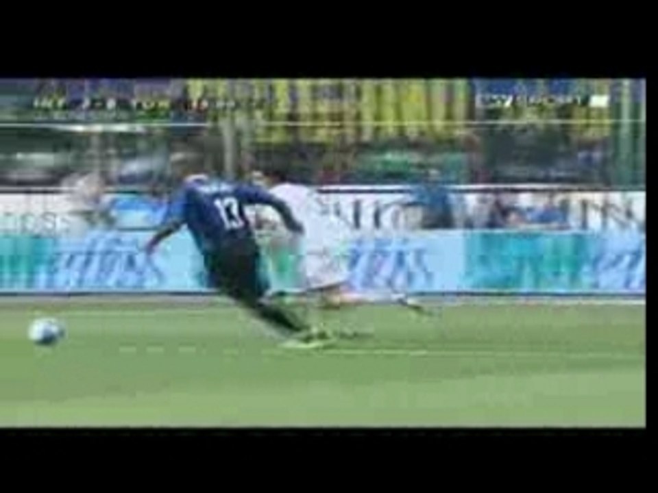 2-0_maicon