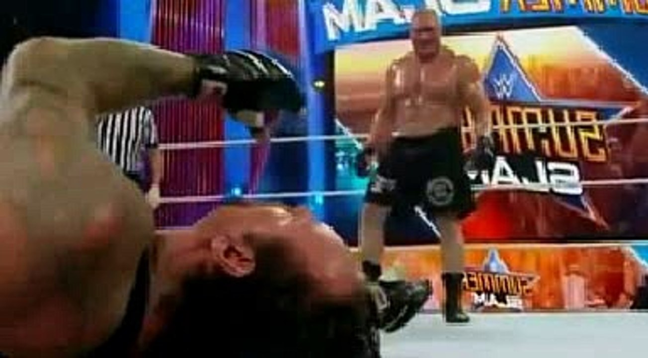 Brock Lesnar vs The Undertaker at Summerslam 2015 21 MIN 41 SEK XviD