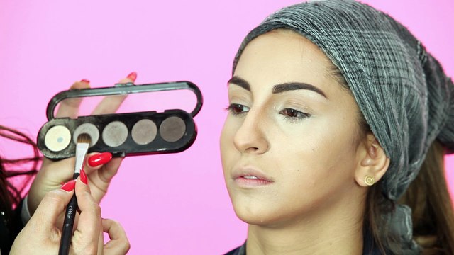 Beauty Lounge by Eliane Khoury: EYES MAKE UP