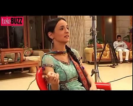 Iss Pyaar Ko Kya Naam Doon News and Updates - Arnav makes Khushi SLEEP in the BEDROOM in Iss Pyaar Ko Kya Naam Doon 20th March 2012