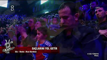 Скачать видео: Emre Sertkaya 'Saçlarını Yol Getir' (Final 3. Performans)