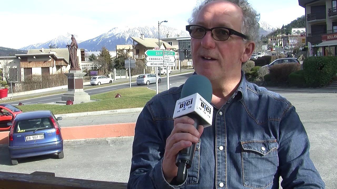 DICI TV - Du monde sur la route à l'approche des stations pour cette 1ère journée de vacances