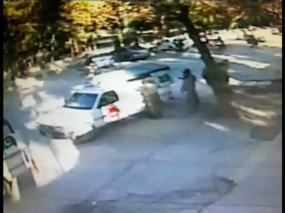 QTA Blast cctv --10 killed in Quetta blast targeting FC