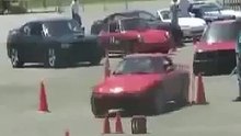Плохо закрепили колеса!