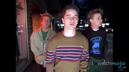 Top 10 Important Albums in Punk Music History (FULL HD)