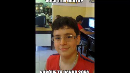 Montagem do pão com a música mais triste do pearl jam