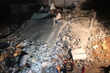 Gaziantep'te Suriyelilerin Kaldığı 3 Katlı Bina Çöktü, Faciadan Dönüldü