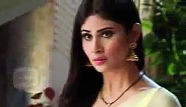 Shesha Ne Sach Jaanne Ke Liye Kiya Yamini Par Hamla Jisse Yamini Ne Ugal Diya Saara Sach 6th February 2016 Naagin