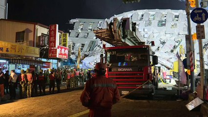 Fourteen dead, 150 missing after Taiwan quake fells buildings