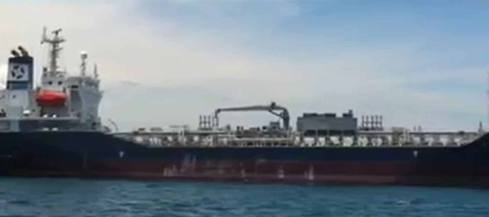 Освобожденный танкер с россиянином на борту охраняет ВМФ Бенина