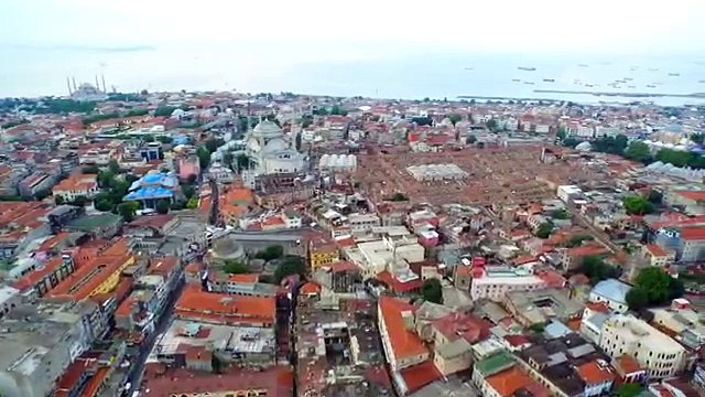 Sana dün bir tepeden baktım aziz İstanbul (İstanbul'u birde havadan izleyin)