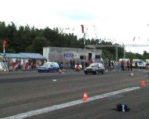 Honda Civic B20 Vs. Peugeot 205 T16