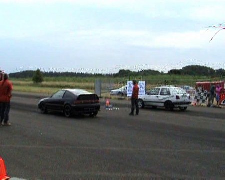 VW Golf II VR6 Turbo Vs. Honda CRX