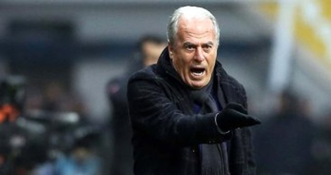 Mustafa Denizli: Burak Yılmaz Israrla Gitmek İstedi
