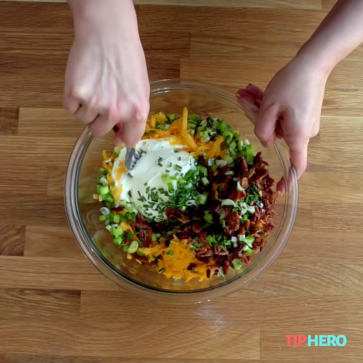 Cheesy Bacon Dip