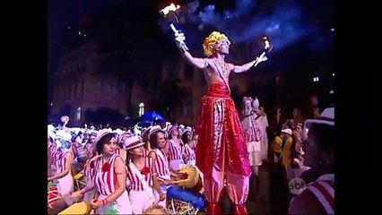 Bloco Ilú Obá de Min homenageia Elza Soares em São Paulo