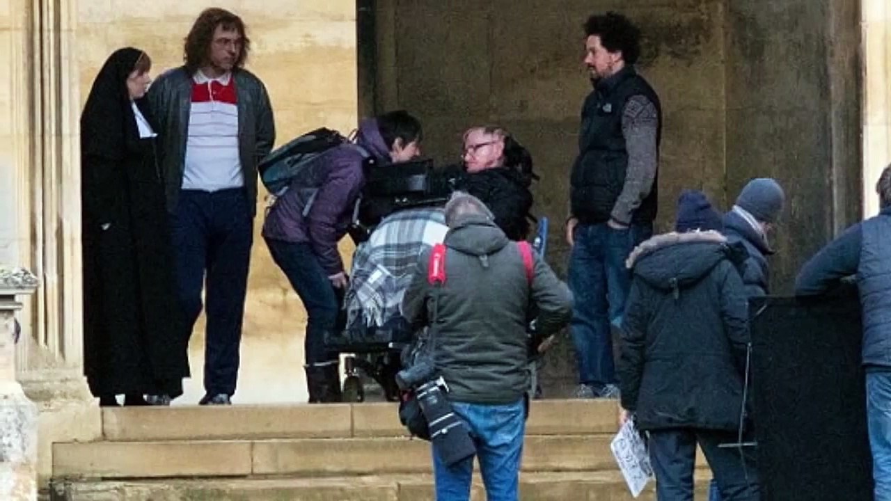 Comic Relief sketch with Stephen Hawking, Lou (David Walliams) and Catherine Tate