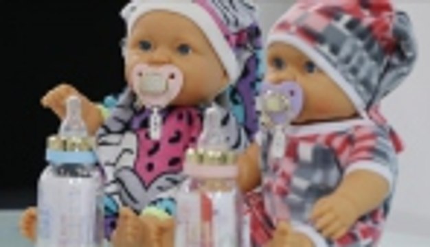 Altın biberon ve emzik!