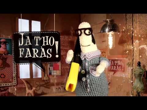 TV3 - Ja t'ho faràs - Atreveix-t'hi: taula amb fustes reciclades i cavallet amb un mitjó.