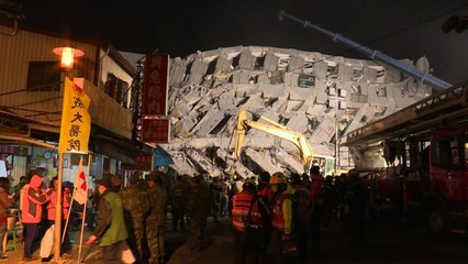 Séisme à Taïwan: 18 morts, une centaine de personnes toujours ensevelies