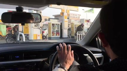 Very Funny Mobile Using Pakistani video