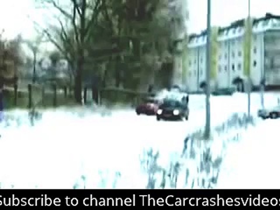 Hilarious Car Crashes on Icy roads of Russia HD