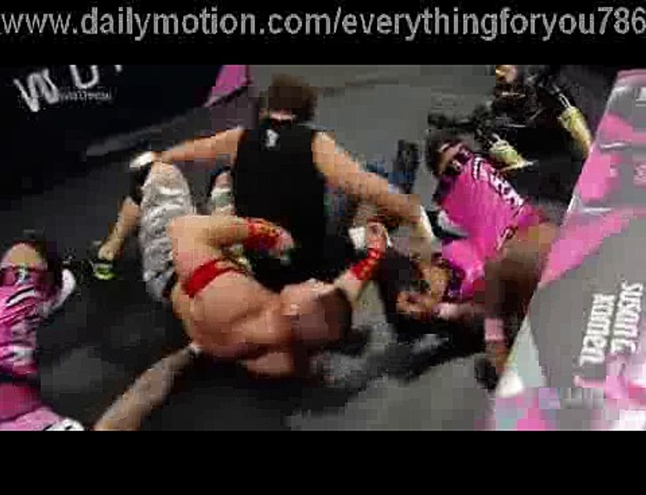 John Cena & Dean Ambrose vs. The Usos vs. Gold & Stardust - Triple Threat Tag Team Match - 2