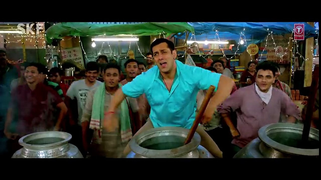 Chicken KUK-DOO-KOO VIDEO Song - Mohit Chauhan, Palak Muchhal - Salman Khan - Bajrangi Bhaijaan -