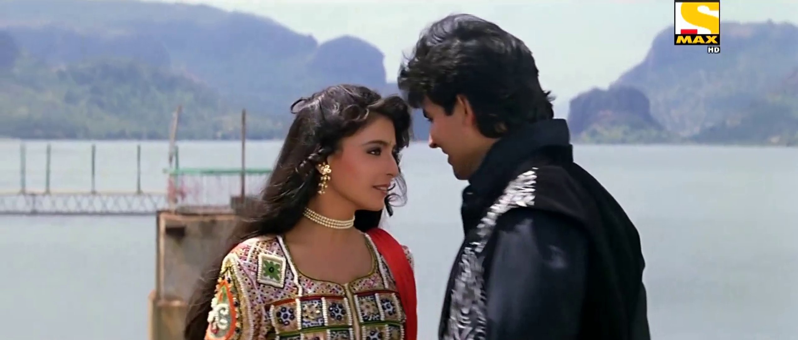 TUJH SE MILNA MIL KAR CHALNA Full Video Song HDTV 1080p AMAANAT Akshay Kumar Quality Video Songs