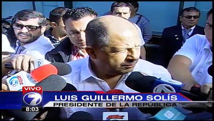 Luis Guillermo vota
