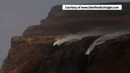 En Écosse, cette cascade coule à l'envers...