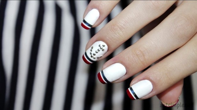 Маникюр в морском стиле (морской дизайн ногтей) Nautical Nail Art Design