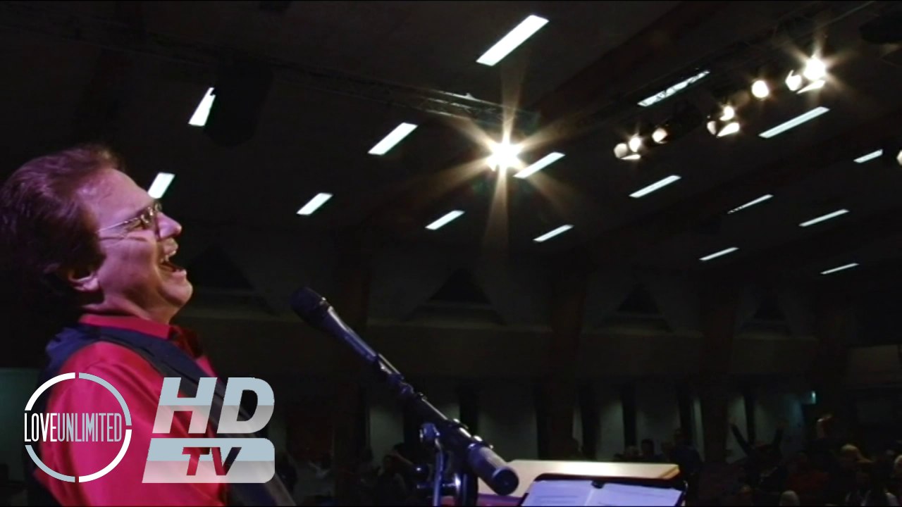 Terry MacAlmon - Holy Spirit Thou Art Welcome