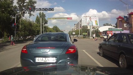 Cтранное вождение