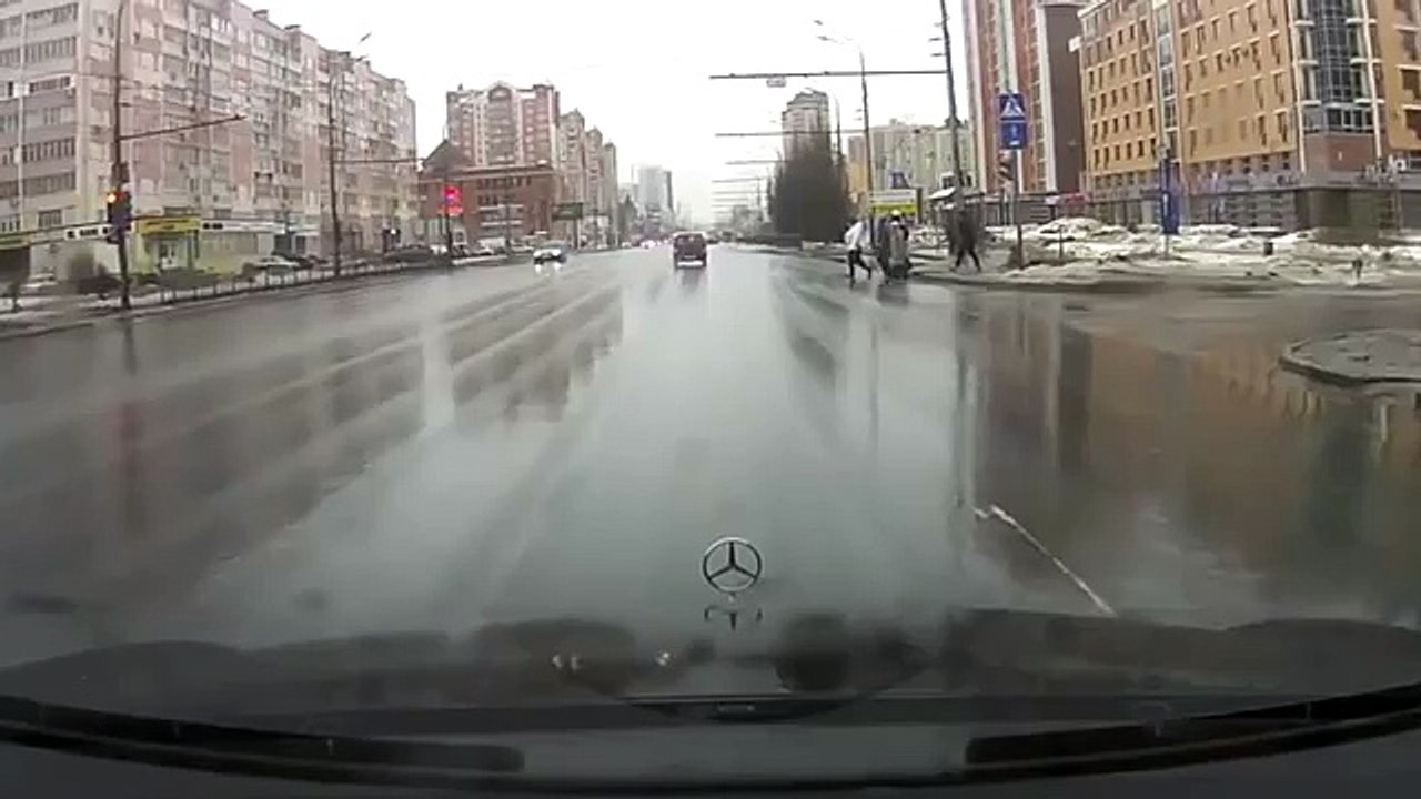 BEST Pedestrians Almost Hit By Cars