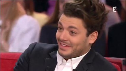 Kev Adams charrie Julian Perreta sur son français dans Vivement Dimanche
