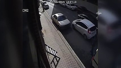 Milyon liralık gasp güvenlik kamerasında