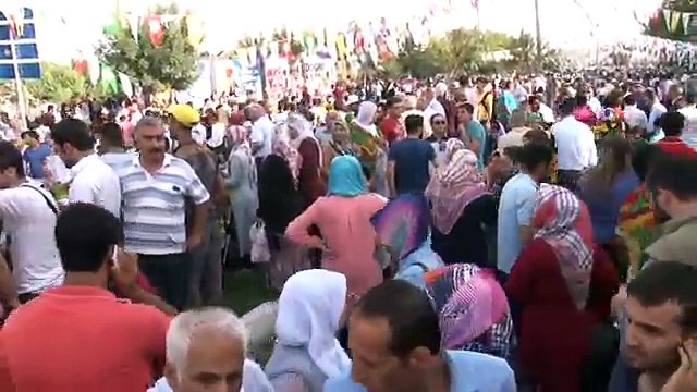 HDP mitinginde patlama, Diyarbakır: 4 ölü, yaklaşık 200 yaralı