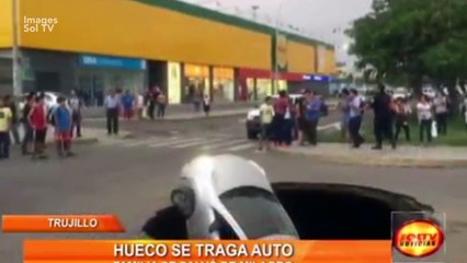 En voiture, ils tombent dans un trou de 5 mètres de large