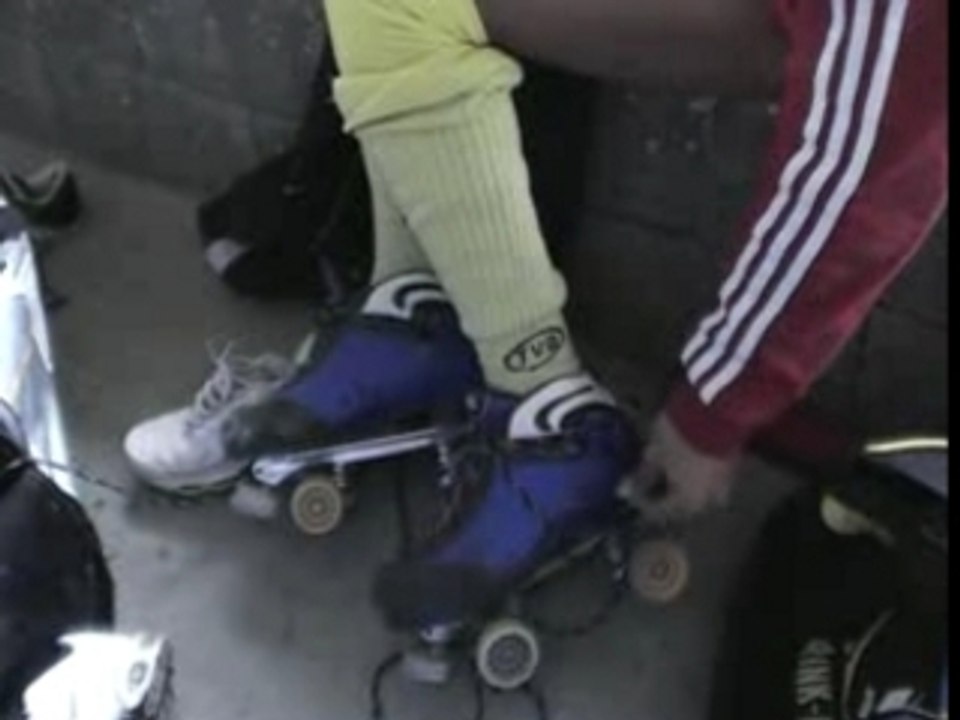 Apprendre à lacer ses rollers par Michaël