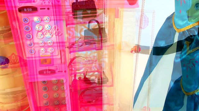 Barbie Frozen Elsa and Anna Fashion Vending Machine Playset Disney Frozen Barbie Dolls Sto
