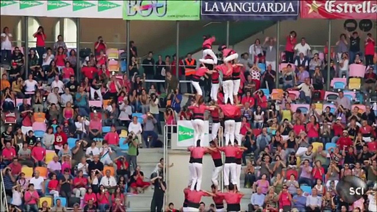 Human Pyramids _ Outrageous Acts of Science