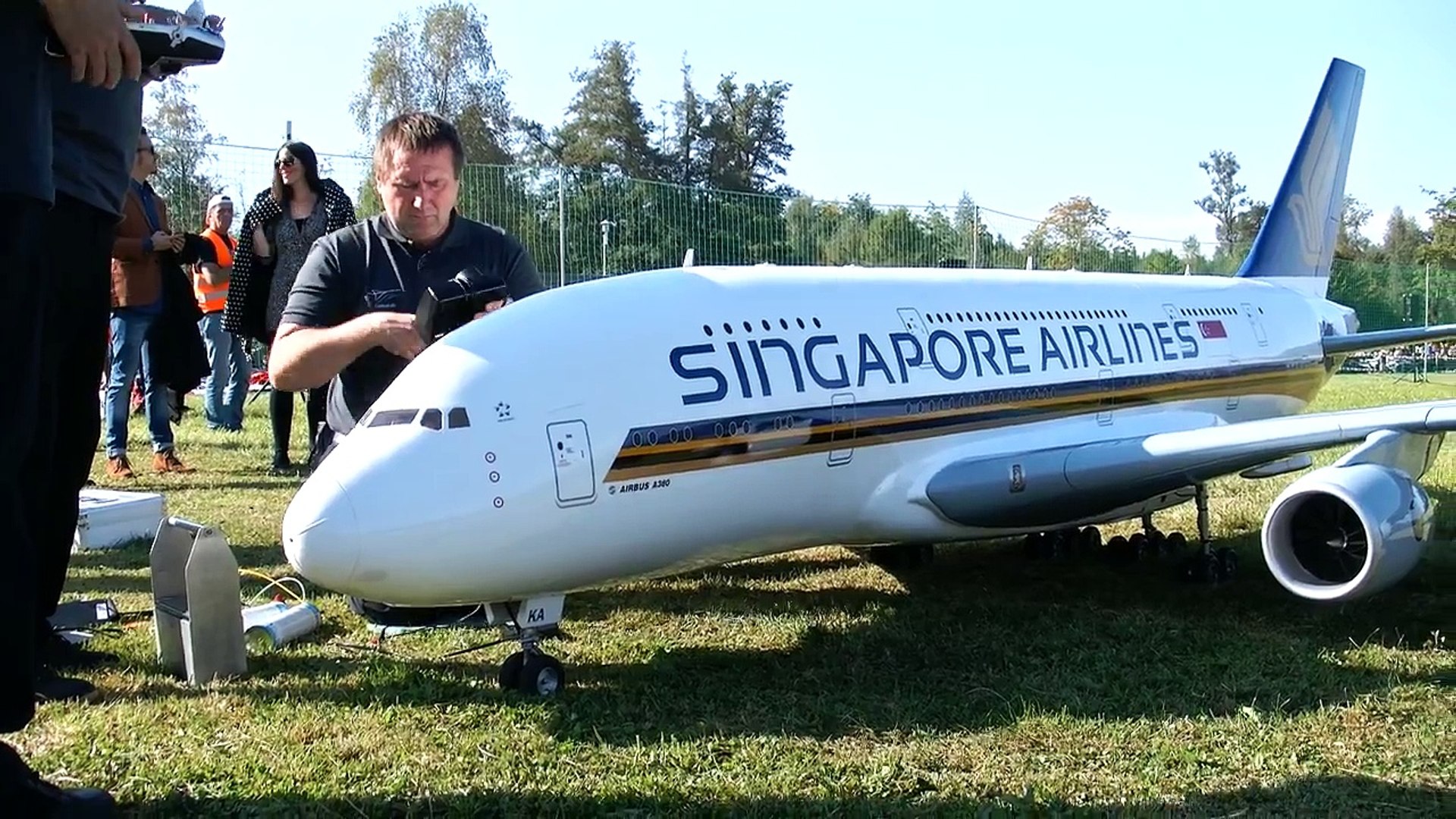 gigantic rc airbus a380