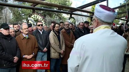 İmamdan cenaze namazında 'vakti gelmişti' gafı