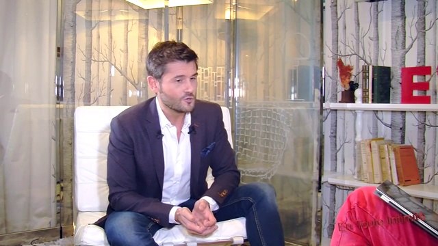 Exclu Vidéo : En Toute Intimité : Christophe Beaugrand : Je parle de mon homosexualité pour aider certains jeunes