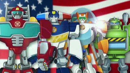Transformers: Rescue Bots - Griffin Rock Rescues Rockslide Short