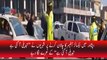 Peshawar Traffic Warden Fined Excise Officer's vehicle & people Started chanting| PNPNews.net