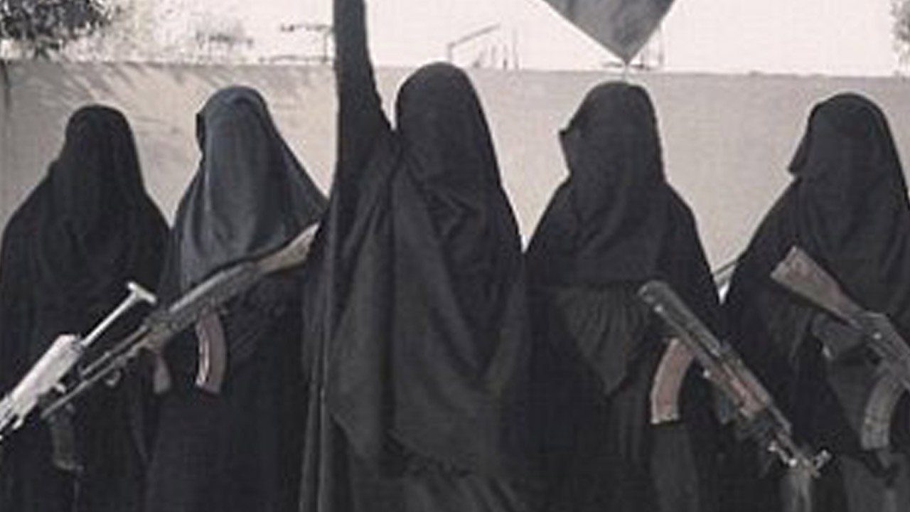 Widow of ISIS jihadi risks death after she uses letter to complain