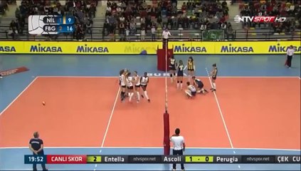 Fenerbahçeli Kim Yeon Koung'un Hakeme Samimi İtirazı_ 'Her Zaman Yapıyor Abla'